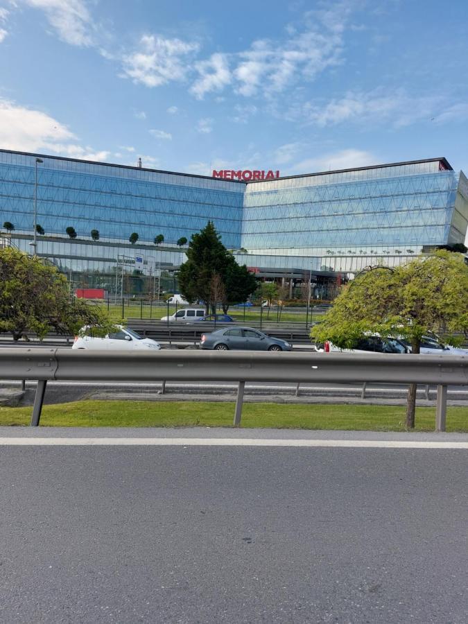 Bahcelievler Memorial Hospital Suit Istanbul Exterior photo